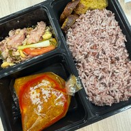 หอมด่วน อารีย์