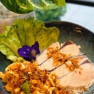 Chim charm (ก๋วยเตี๋ยวปลาคาเฟ่) พัทยา