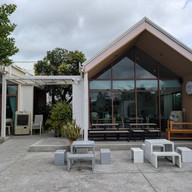 มิสอารีย์ เดอะ การ์เด้น