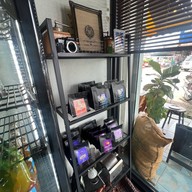 Meeh Roast N Roll ท่าใหม่