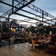 บรรยากาศ ตำโคราช Legend -