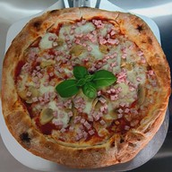 หน้าร้าน Taras Italian Pizza