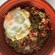 ผัดไทยรสเด็ดบ้านนนท์ ซอยพิบูลสงคราม2