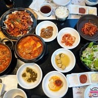 BORNGA (본가) (Sukhumvit) พร้อมพงษ์