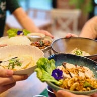 Chim charm (ก๋วยเตี๋ยวปลาคาเฟ่) พัทยา