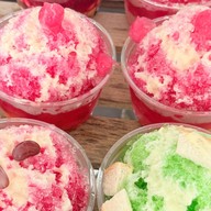 น้ำแข็งใส บ้าน 33