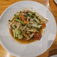 เมนูของร้าน ตำโคราช Legend -