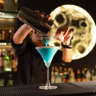 Hust Bar อาหารตามสั่ง