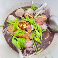 ก๋วยเตี๋ยวเนื้อทรงวาด