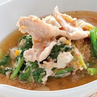 เตี๋ยวไก่ป๊อกเก้า