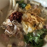 ก๋วยจั๊บญวนอุบล อมตะ