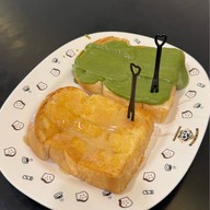 นม & เนย ซีคอนสแควร์  ถ.ศรีนครินทร์