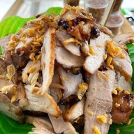 ทอดกะเทียม