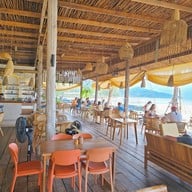 บรรยากาศ Sol Beach Restaurant