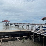 สโมสรท้ายเรือหลวงแม่กลอง