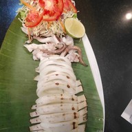 รัชนีซีฟู้ด