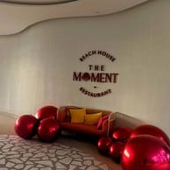 บรรยากาศ The Moment Restaurant