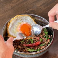 SUPER BOWL สุขุมวิท 93