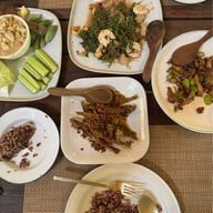 เมนูของร้าน เรือนไม้