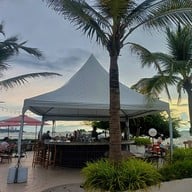 บรรยากาศ The Moment Restaurant