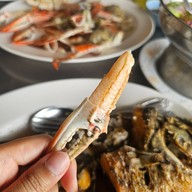 ลัคกี้ ซีฟู๊ด 2 ชะอำ