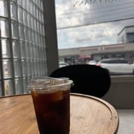 บรรยากาศ HOFFMANN COFFEE