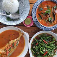 บัวลอยปริญญา(Bualoy Parinya)ลูกอ๊อดขนมไทย(Thai Sweet) ถนนชัยพฤกษ์2-สนามกีฬา