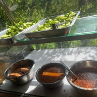 ข้าวขาหมูรสทิพย์ -