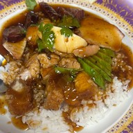 ร้านเฮียกวย ช.บะหมี่-เกี๊ยว รามอินทรา34