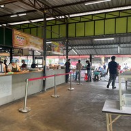 ข้าวขาหมูรสทิพย์ -