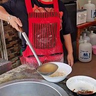 เฮง เฮง บะหมี่เกี้ยวสด