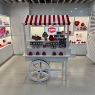 Mrs. Fields Cookies Central