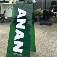 Anan everything สาขารถเข็นหน้าร้านGlam