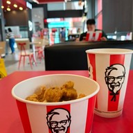 KFC ปตท. โออาร์ บรมฯ 97