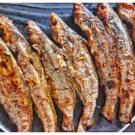 ร้านมล ซอยสุคันธาราม  ใกล้สน.ดุสิต