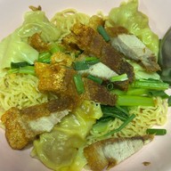 ร้านเฮียกวย ช.บะหมี่-เกี๊ยว รามอินทรา34