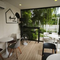 บรรยากาศ April cafe’
