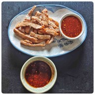 ร้านมล ซอยสุคันธาราม  ใกล้สน.ดุสิต