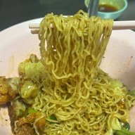 ร้านเฮียกวย ช.บะหมี่-เกี๊ยว รามอินทรา34