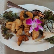 บริษัท บี สตอรี่ การ์เด้น จำกัด B-STORY GARDEN