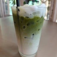 บริษัท บี สตอรี่ การ์เด้น จำกัด B-STORY GARDEN