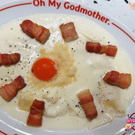 Oh My Godmother - OMGM Marché Thonglor