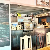 บรรยากาศ MAD DADDY PIZZA HOUSE ประชาชื่น Prachachuen