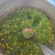 เมนูของร้าน ข้าวแกงกลางเมือง ถนนเจริญราษฎร์ - ถนนจันทน์