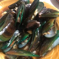 รัชนีซีฟู้ด