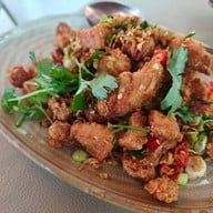 บริษัท บี สตอรี่ การ์เด้น จำกัด B-STORY GARDEN