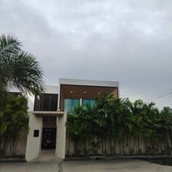 Villa Poollay Resort & Pool Villa