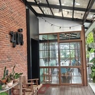 NATEE Cafe & Restaurant