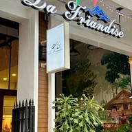 La Friandise Restaurant and Cafe  -