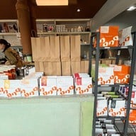 Nana Coffee Roasters เลียบทางด่วน/ประดิษฐ์มนูธรรม ซอย3